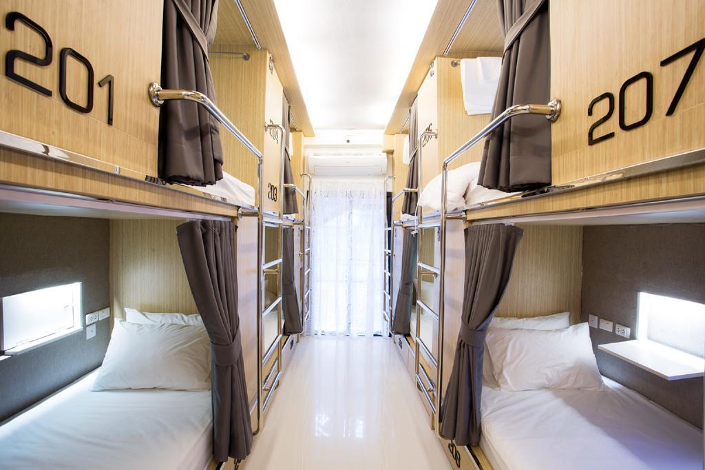 Sleeplab Hostel Бангкок Экстерьер фото