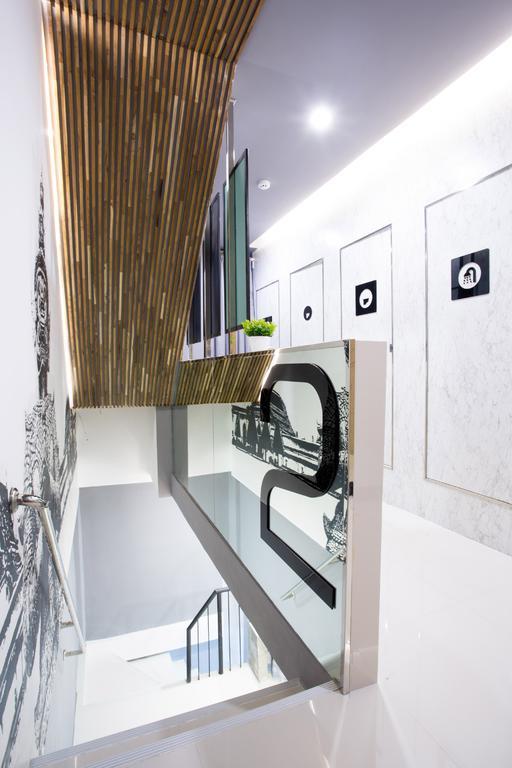 Sleeplab Hostel Бангкок Экстерьер фото