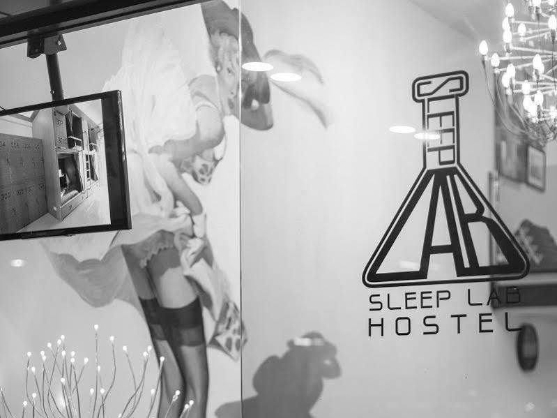 Sleeplab Hostel Бангкок Экстерьер фото